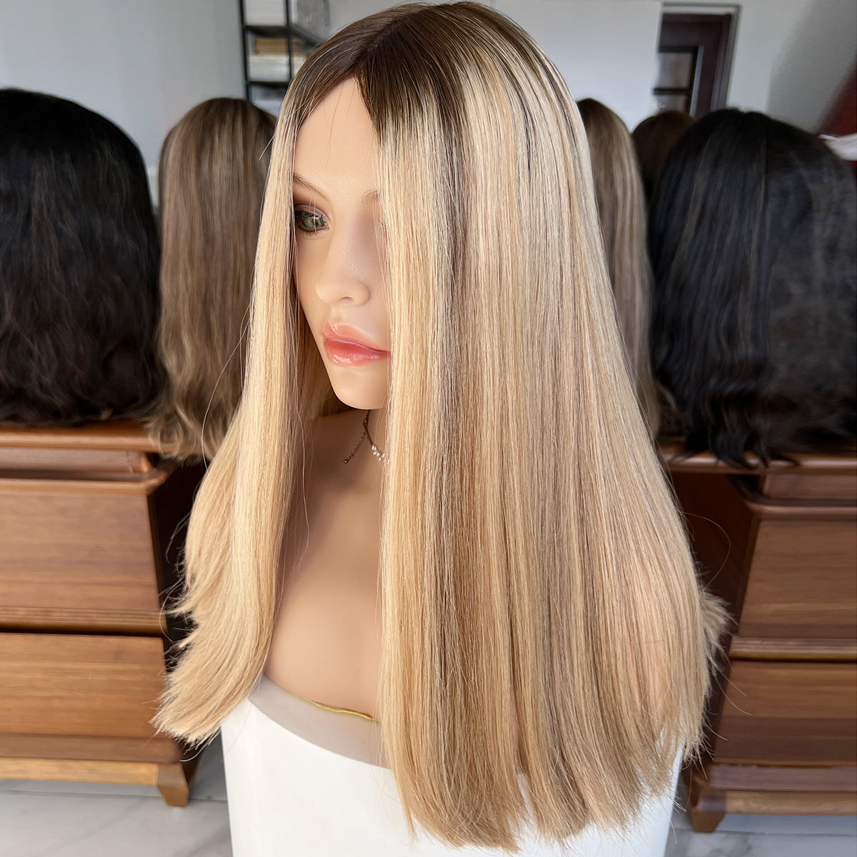 Golden Luxe Silk Top Lace Wig – 20 Inch Virgin Human Hair