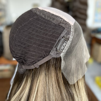 In Stock Brown to Blonde Top Lace Wig – Must-Have Style