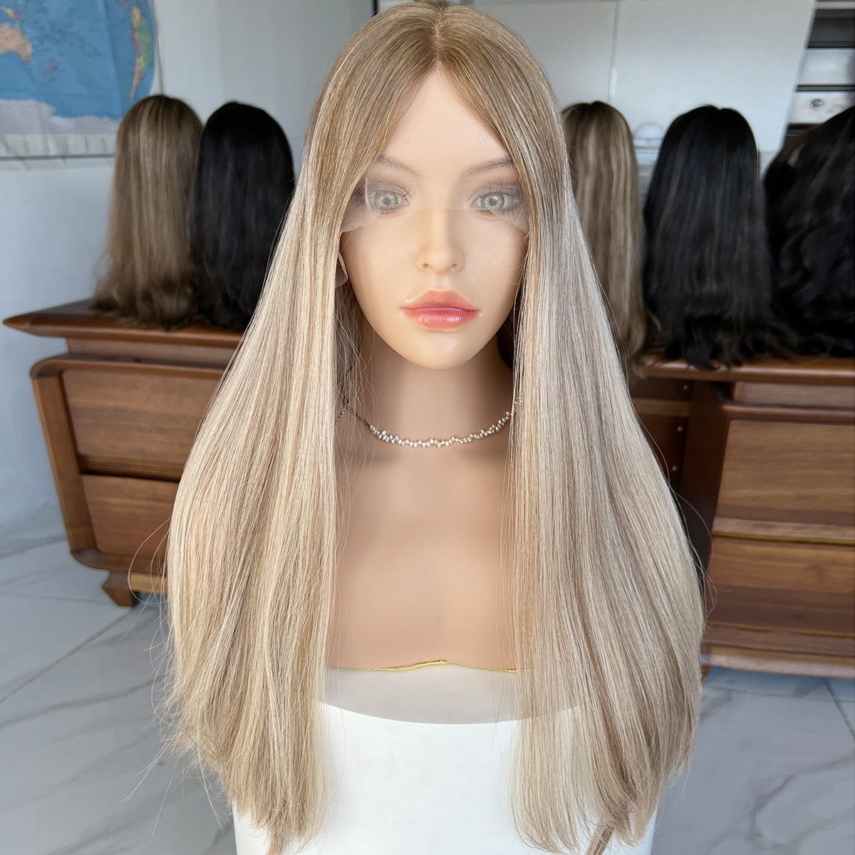 In Stock Blonde Top Lace Wig – Must-Have Style