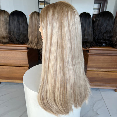 In Stock Blonde Top Lace Wig – Must-Have Style