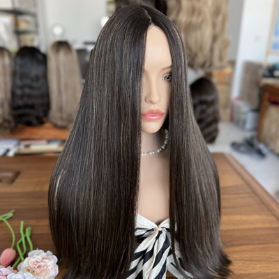 Skin Top Iconic Classic Wig – Color #1HL | Refined Wigs