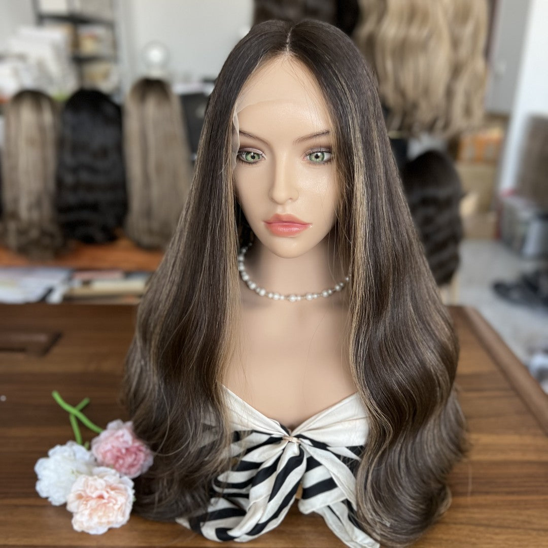 Top Lace Wig #2HL Must-Have Style – Temporary Wavy Texture