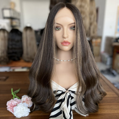Top Lace Wig #2HL Must-Have Style – Temporary Wavy Texture