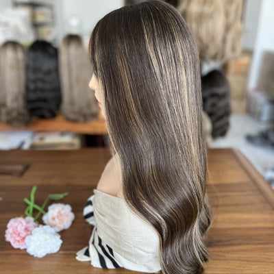 Top Lace Wig #2HL Must-Have Style – Temporary Wavy Texture